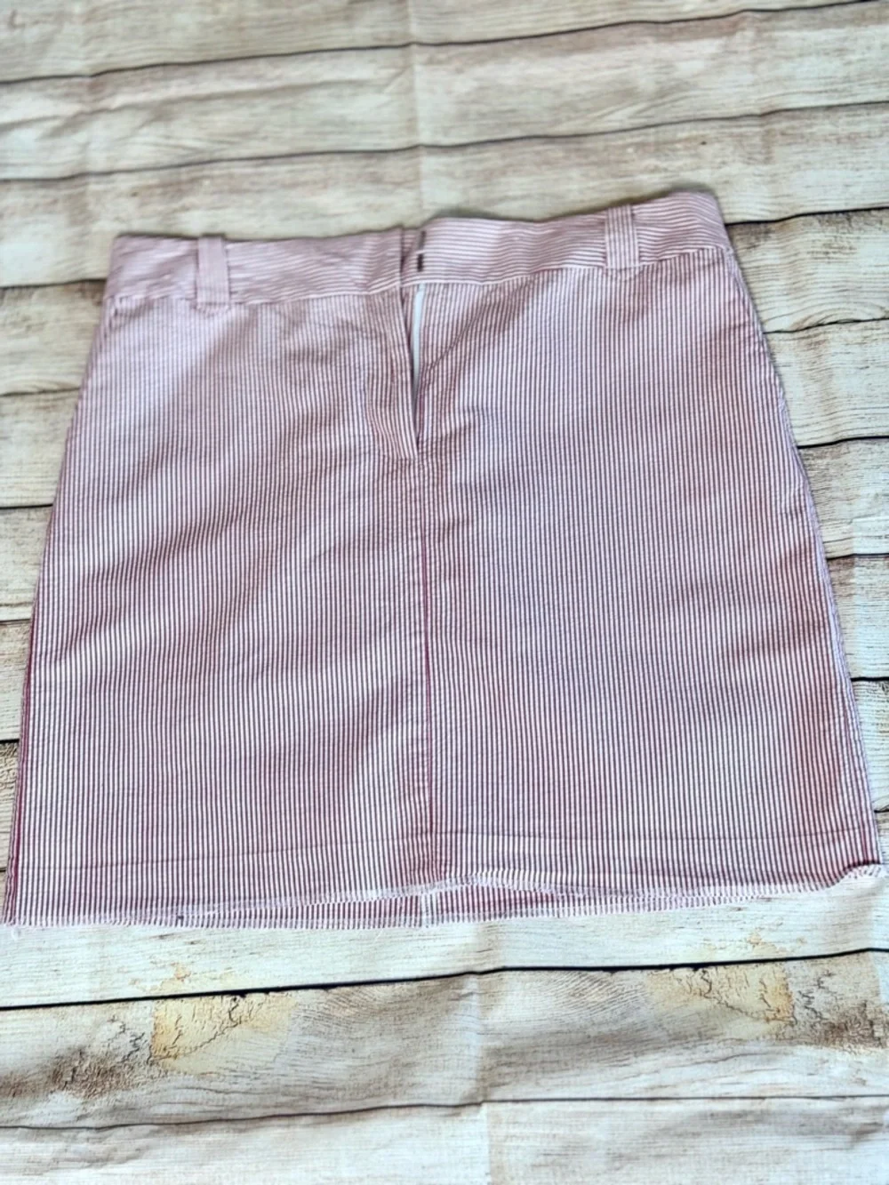 Ann Taylor LOFT Red White Striped Skirt Size 12 Mini Preppy Summer - Picture 1 of 4